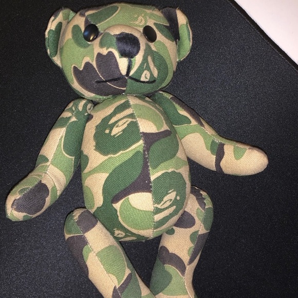 A bathing ape bear - Picture 6 of 6